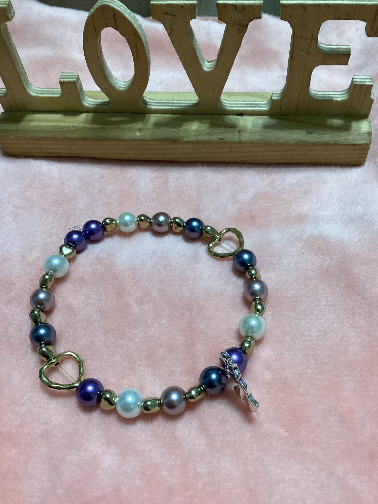 Golden Hearts Bracelet